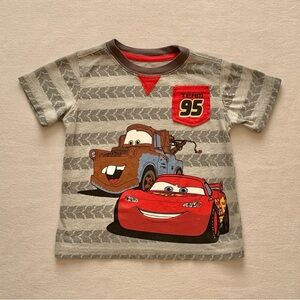 Disney Pixar Lightning McQueen Tow Mater Team 95 Cars Tire Track Gray T-Shirt 3T